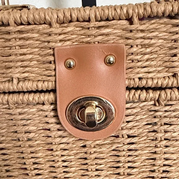 Urban Expressions Woven Mini Top-Handle Bag in Natural Tan with Gold Hardware. - Picture 3 of 11